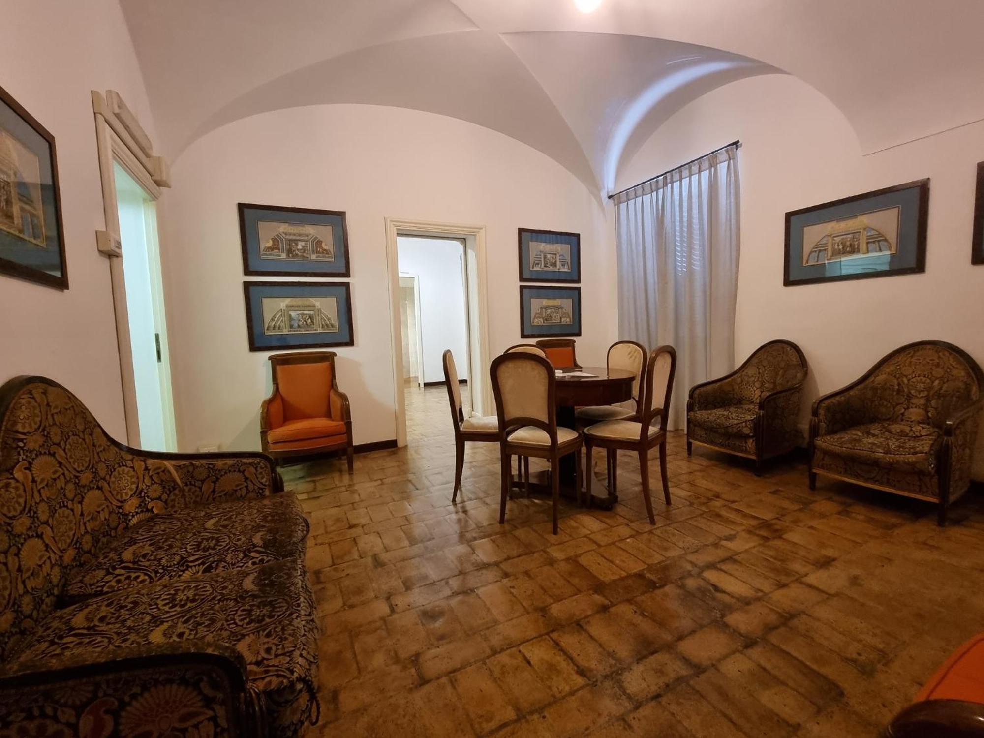 Luxury 2 Bedroom Apartment In The Heart Of Roma Exterior foto